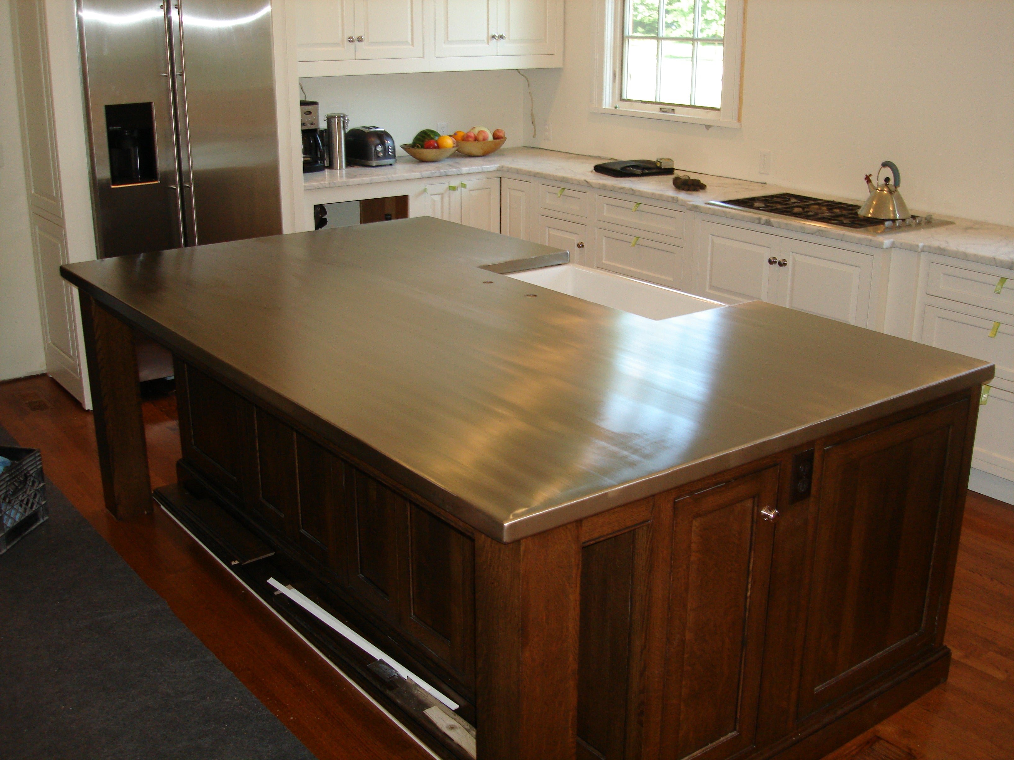 Custom Grade 304 Stainless Steel 6 FT Wide Kitchen Island