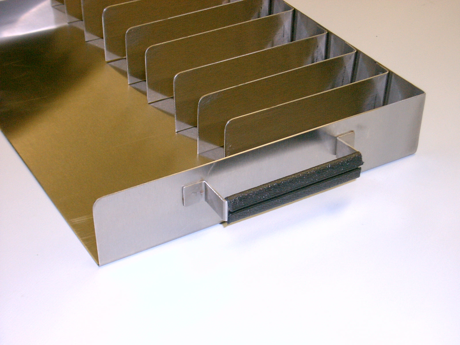 Custom Design and Build | Stainless Steel Quality Control Sample Trans
